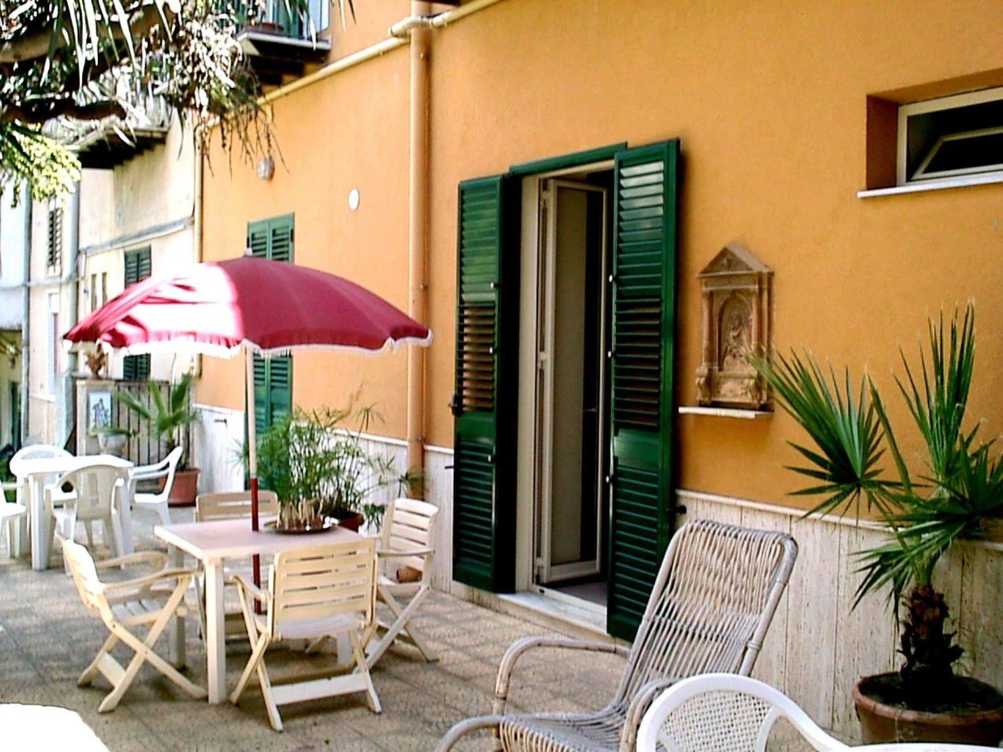 Bed & Breakfast Le Palme Агридженто Екстериор снимка