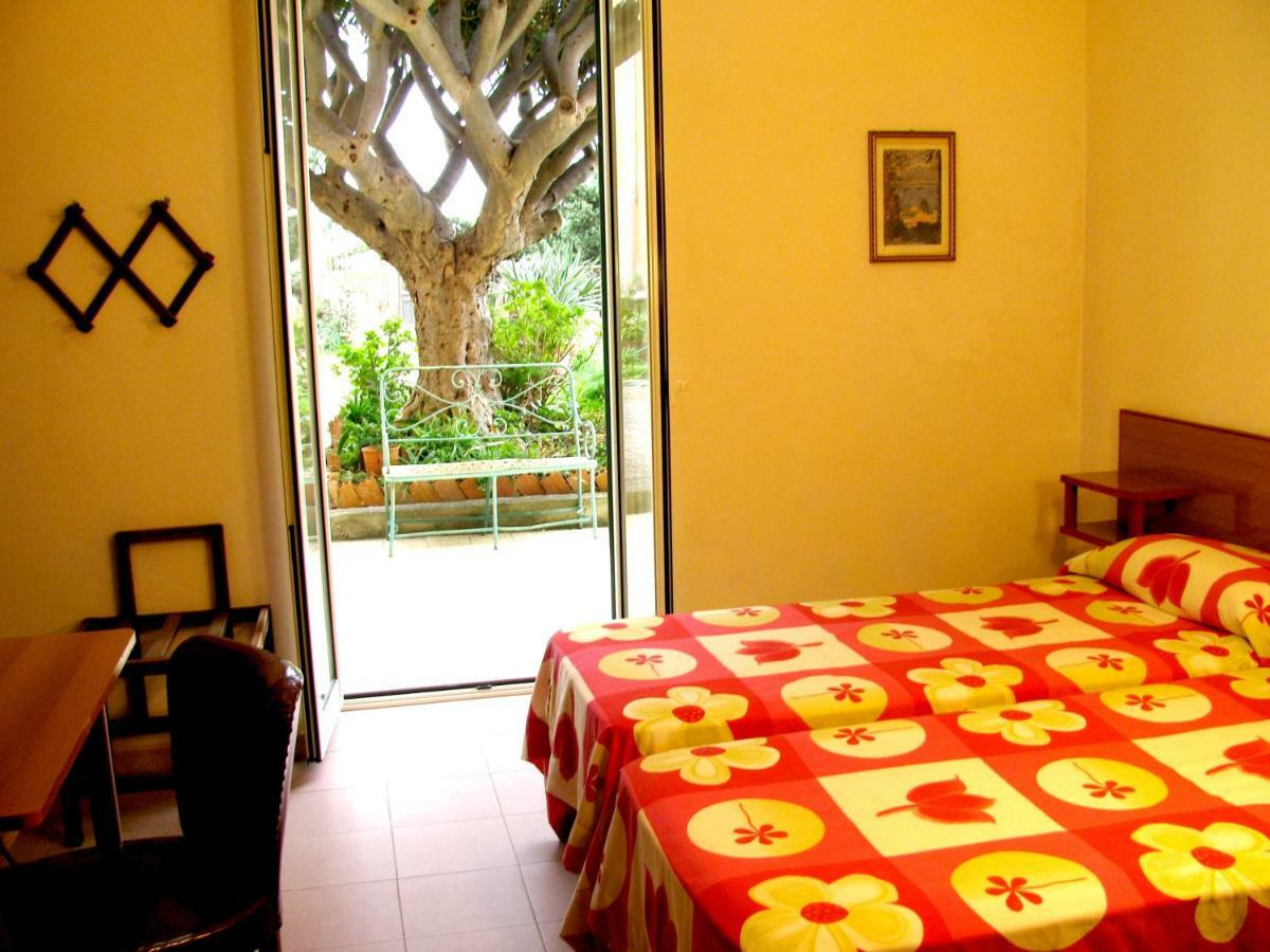 Bed & Breakfast Le Palme Агридженто Екстериор снимка